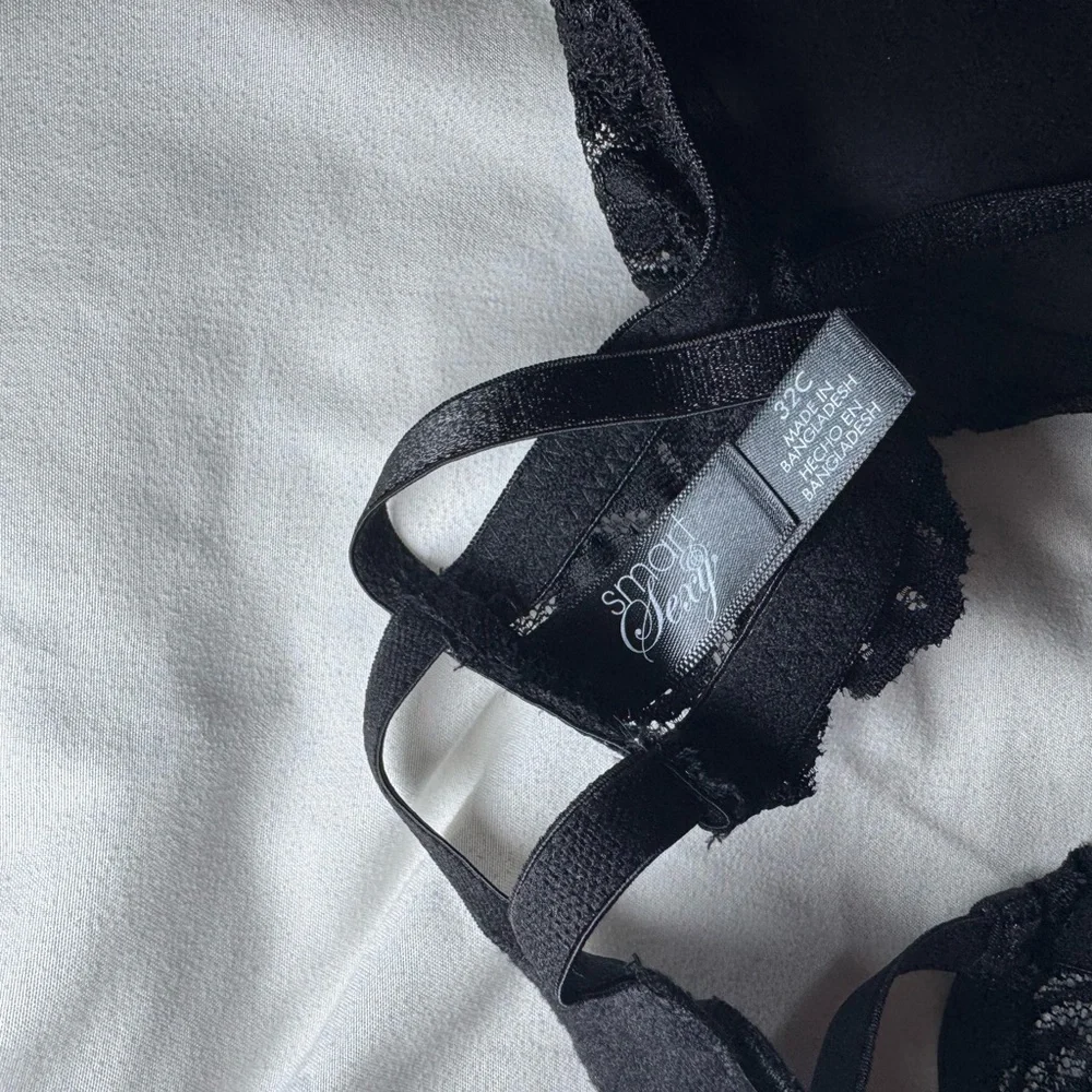 Target Bra - Picture 5 of 6